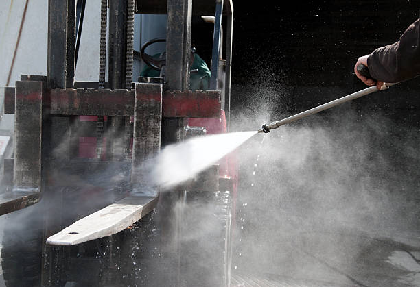 Best Spring Cleaning  in Surrey, ND